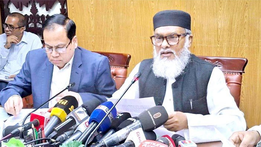 বাংলাদেশিদের জন্য ওমরাহ ভিসা বন্ধ করা হয়নি: ধর্ম উপদেষ্টা