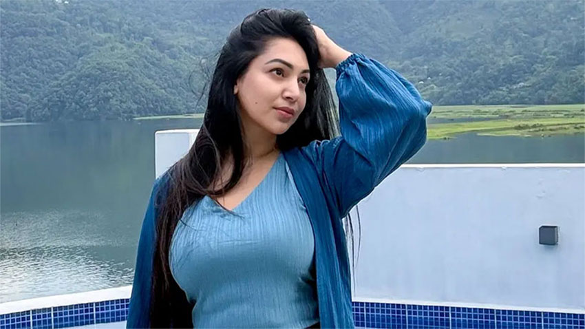 বিবাহিত পুরুষের প্রেমে না জড়ানোর পরামর্শ প্রভার
